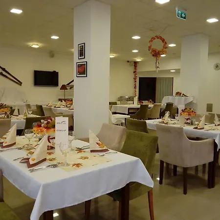 Hotel Selfness Vadvirag Mátraszentimre